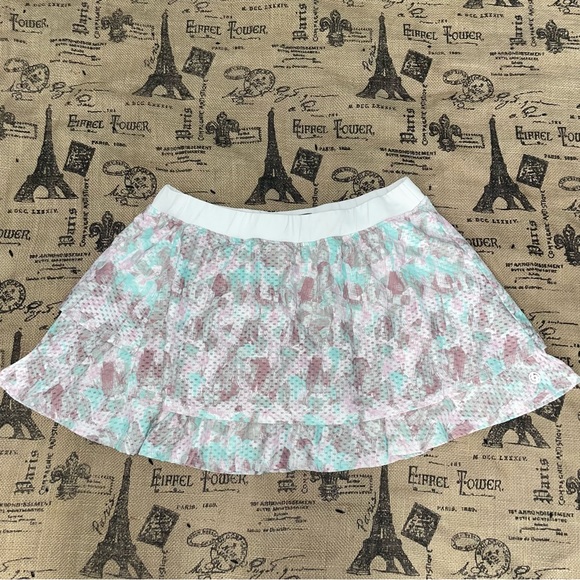 Lija Layer White/Multi Golf Skort - Picture 3 of 15